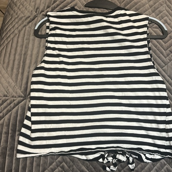 Gothic Alice in Wonderland Tie Knot Top - Picture 3 of 3